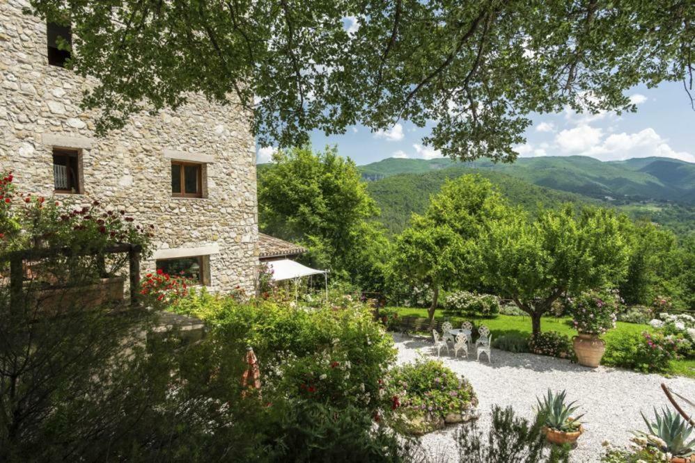 Torre Del Falco Casa de hóspedes Spoleto Exterior foto